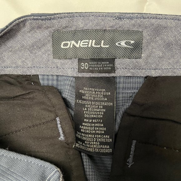 O'Neill Shorts - Size 30 - Blue Plaid - Picture 2 of 6